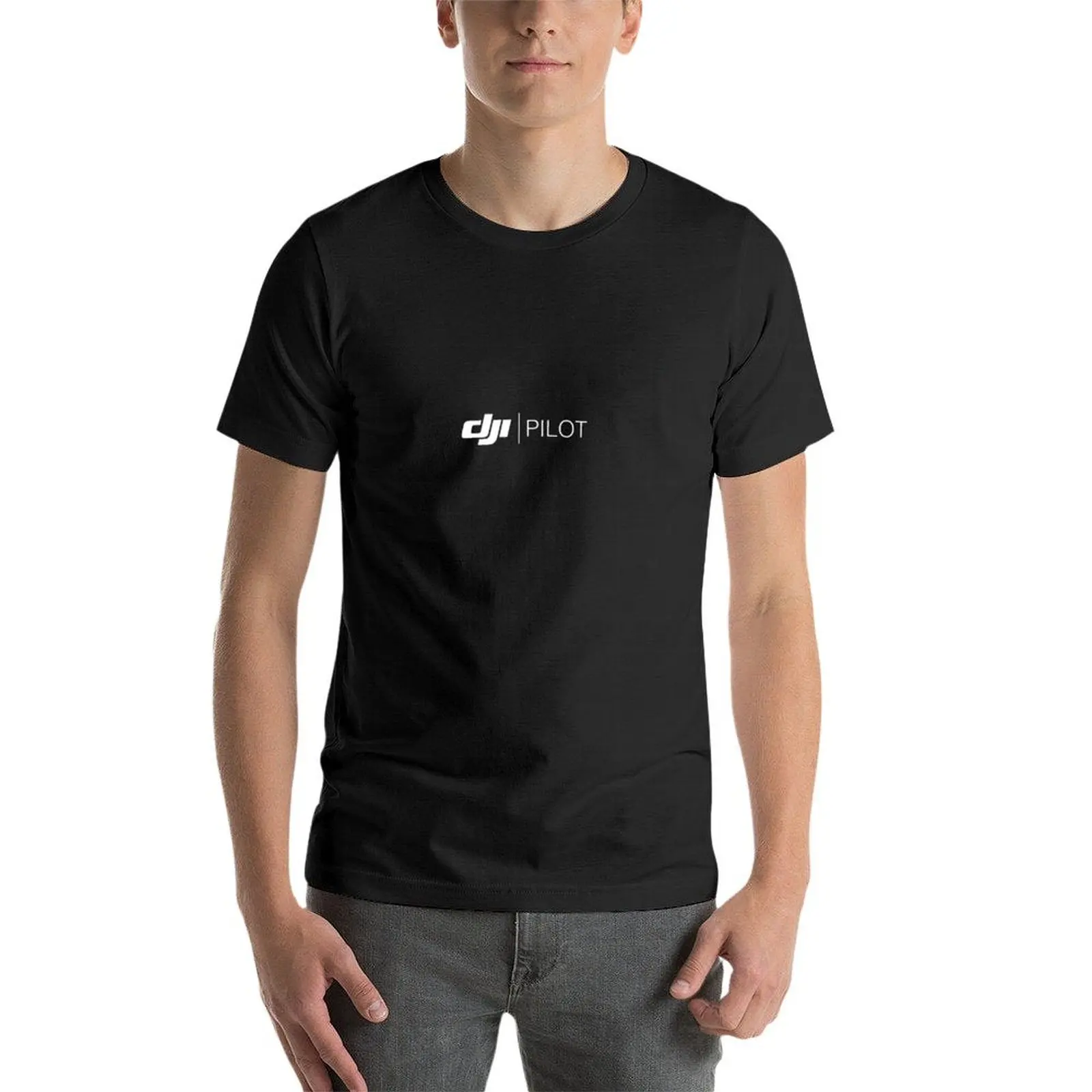 Best Seller - DJI Pilot Mercha - Anime Merchandise Shirt recensione e prezzo